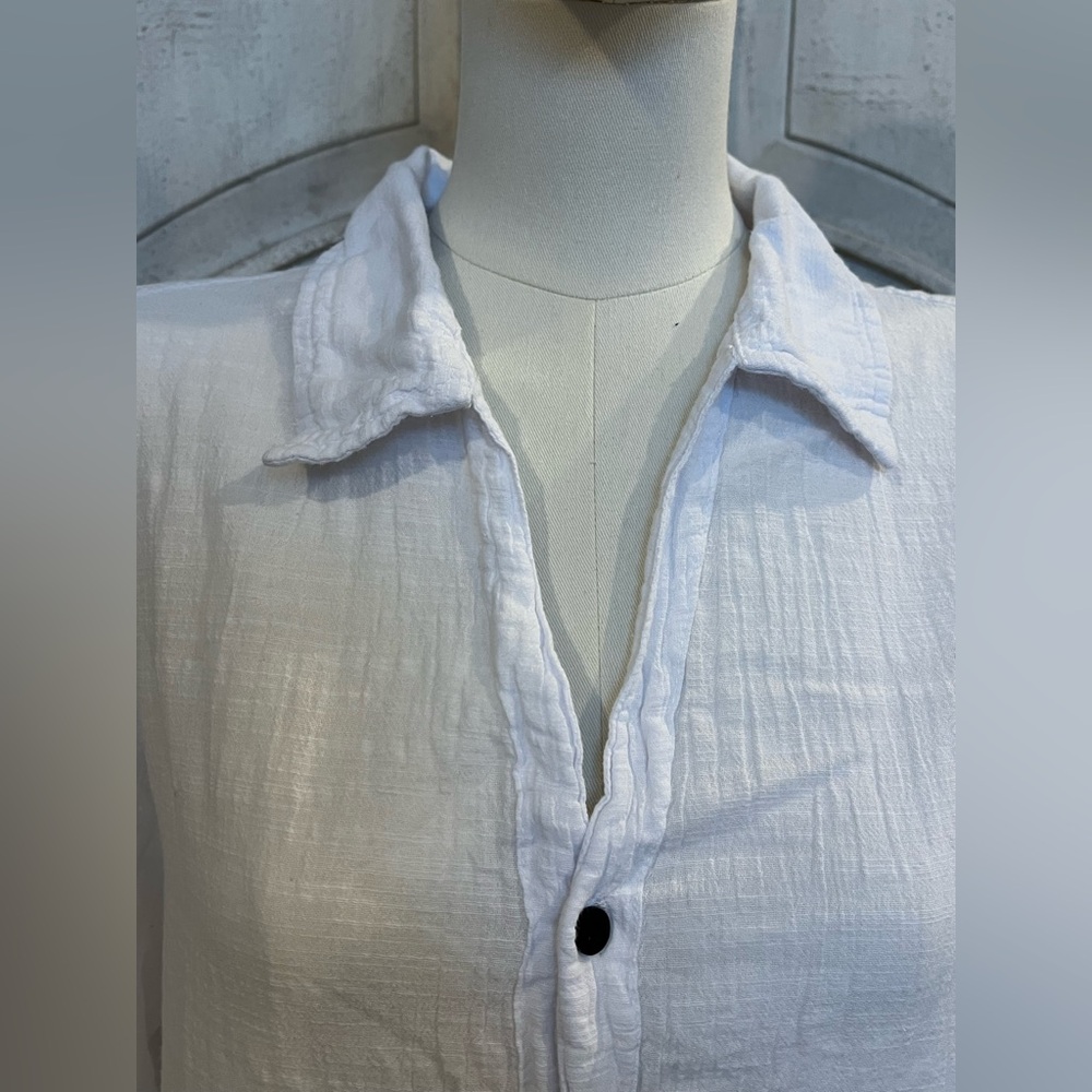 Blanco women’s textured White Cotton Shirt - Picture 3 of 7
